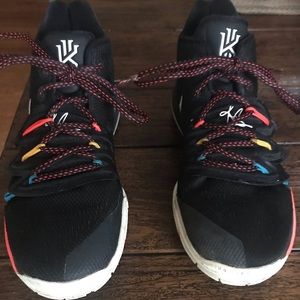 Boys Nike sneakers. Kyrie 5 Friends